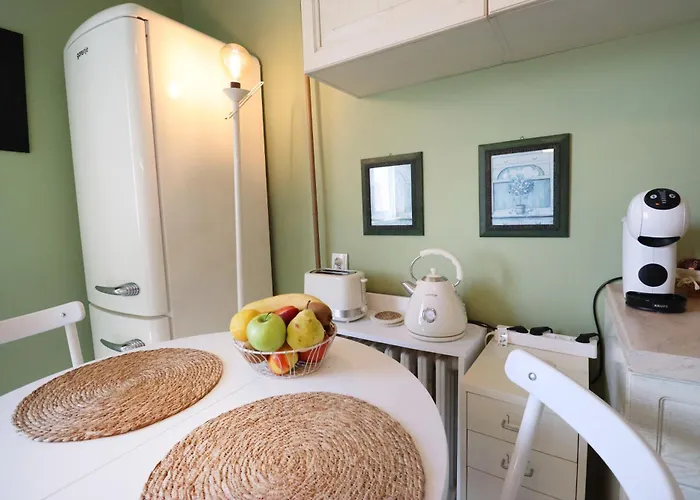 Spacious And Vintage - Modern София